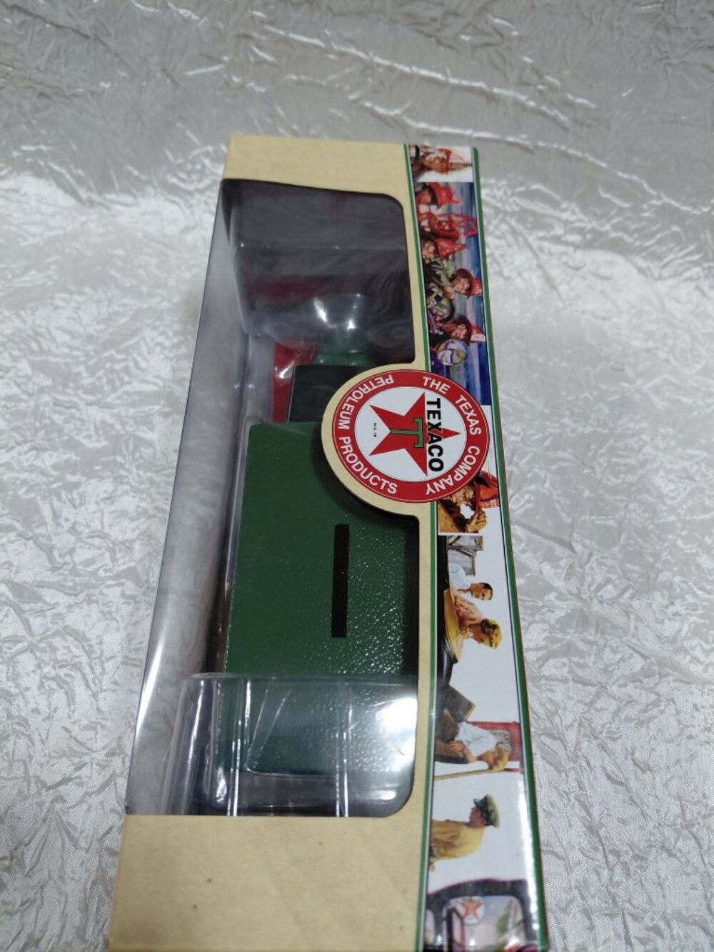 1931 Texaco Hawkeye Delivery Truck Die-Cast Coin Bank 1:34 Scale Collectible NIB - Picture 7 of 7